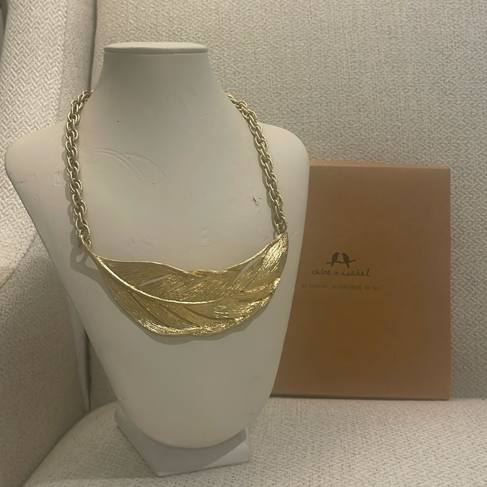 CHLOE + ISABEL Gold Sculpted Feather Necklace
